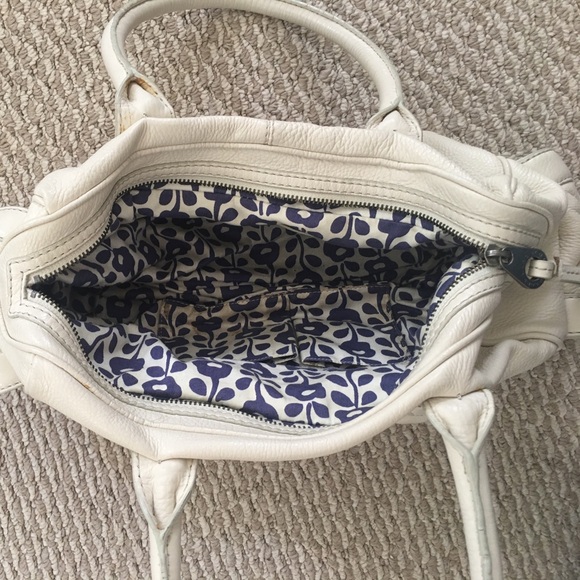 Marc By Marc Jacobs White Satchel - Picture 4 of 4